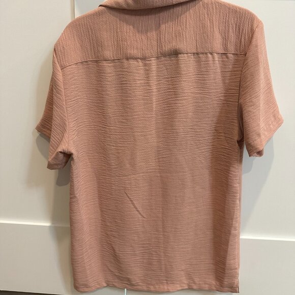 Denim & Flower by Ricky Singh Short Sleeve Button-Down – Blush Pink, Small - Picture 2 of 2